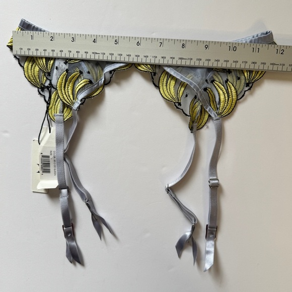 NWT Fleur Du Mal Garter Belt Banana Embroidery Lingerie Fruit Novelty Print Sz 1 - Picture 7 of 11
